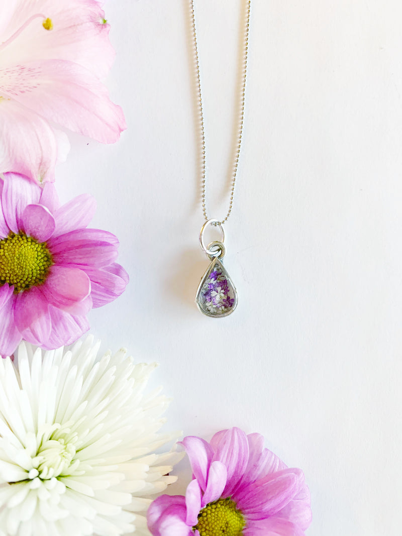Teardrop Necklace with Purple & White Flowers