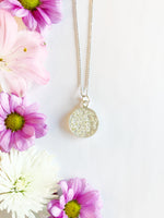 Circle Necklace with White Flowers